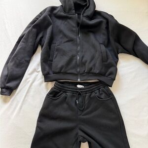 Black Men's Hoodie Jacket combo set 
Cropped jacket